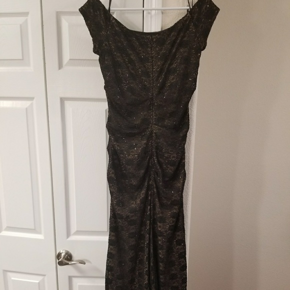 Dress - Picture 2 of 3